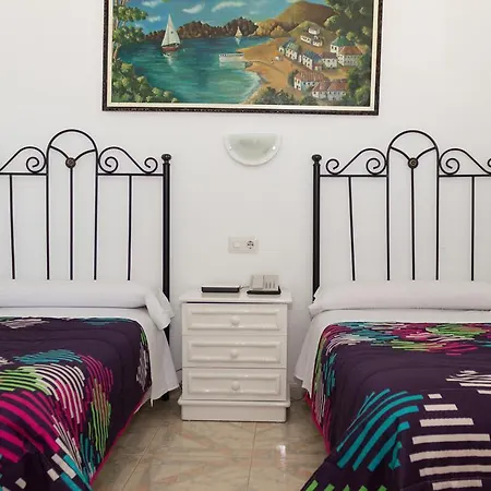 Mediterraneo Front Apartment